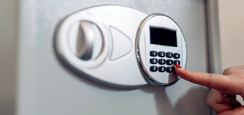 Jewelry Safe Cracking in Duarte, California