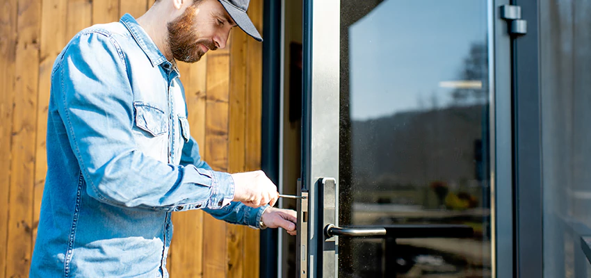 Frameless Glass Storefront Door Locks Replacement in Duarte, CA